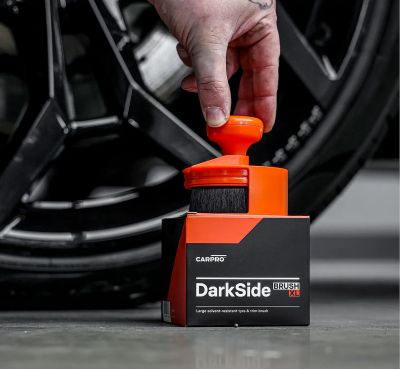 CarPro DarkSide Tyre Brush XL - Апликатор за гуми 